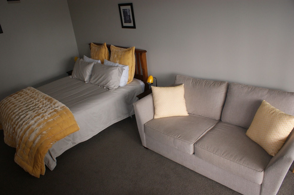 Regatta Room photo 3
