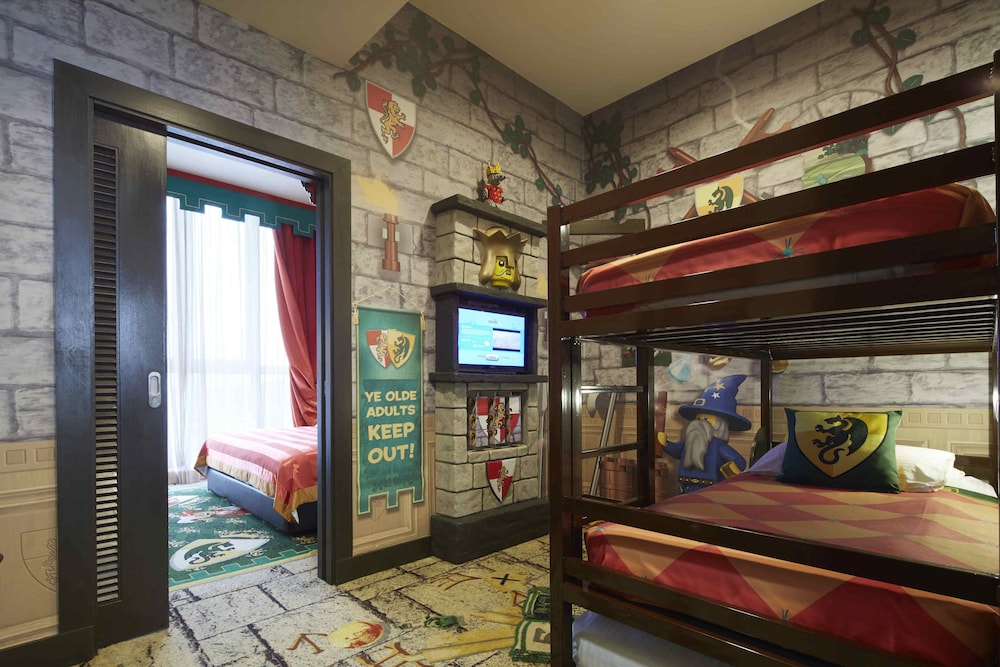 Premium Themed Room - Kingdom photo 2