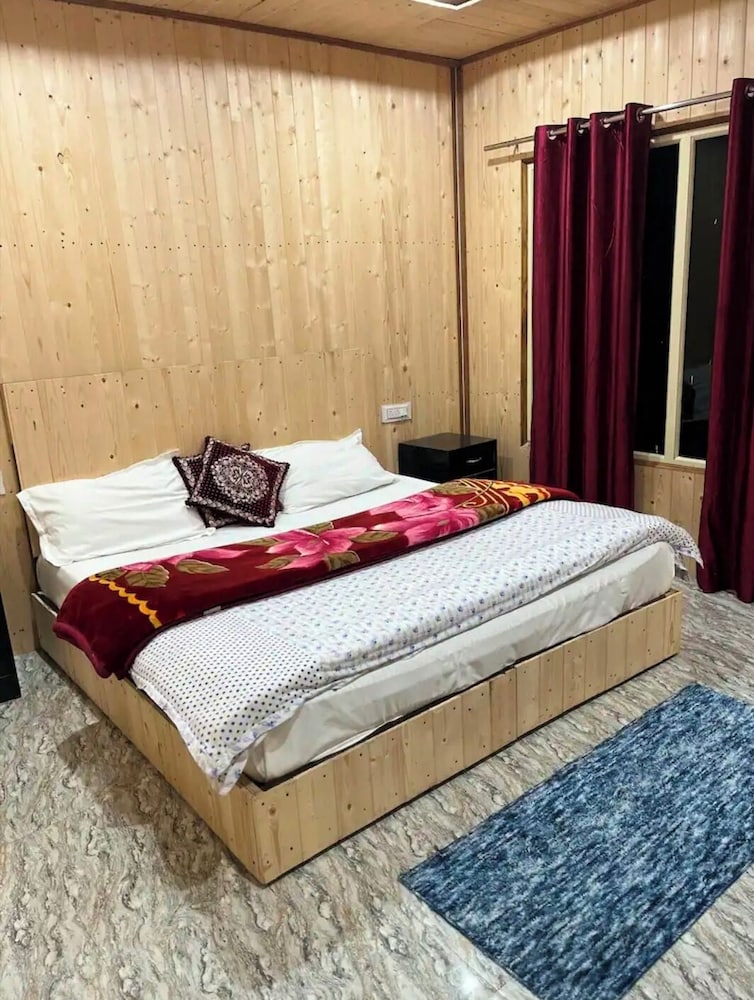 Deluxe Double Room photo 1