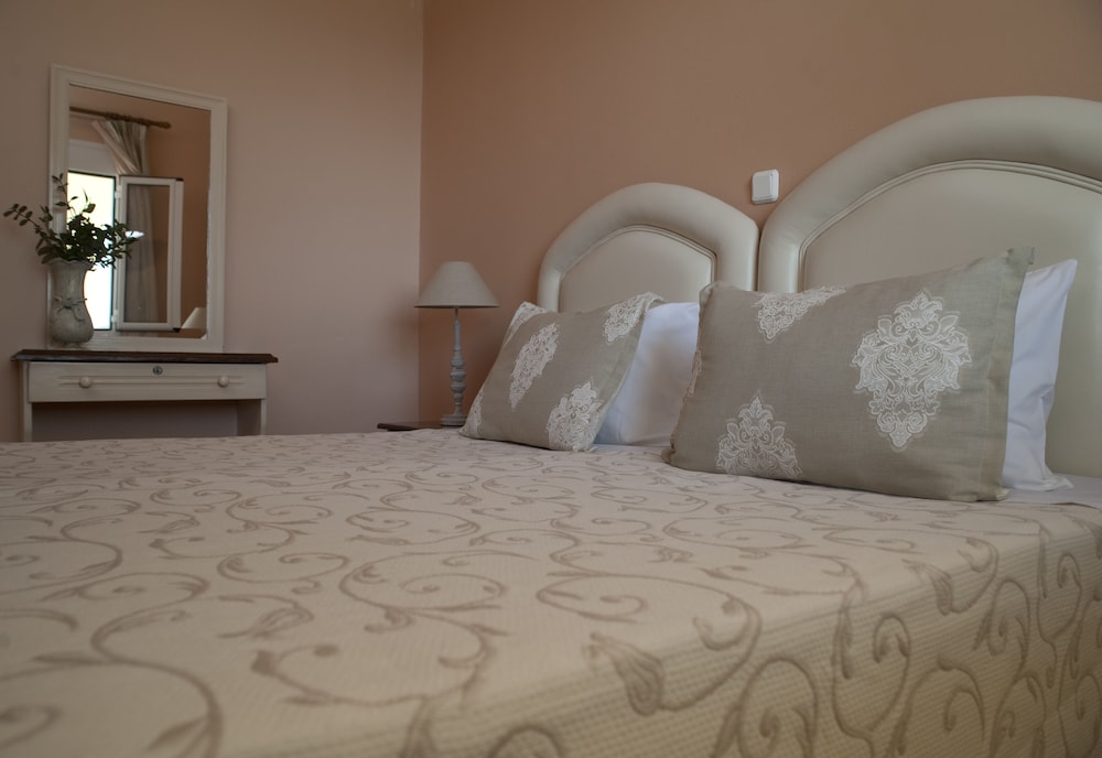 Apartment (Skoula)