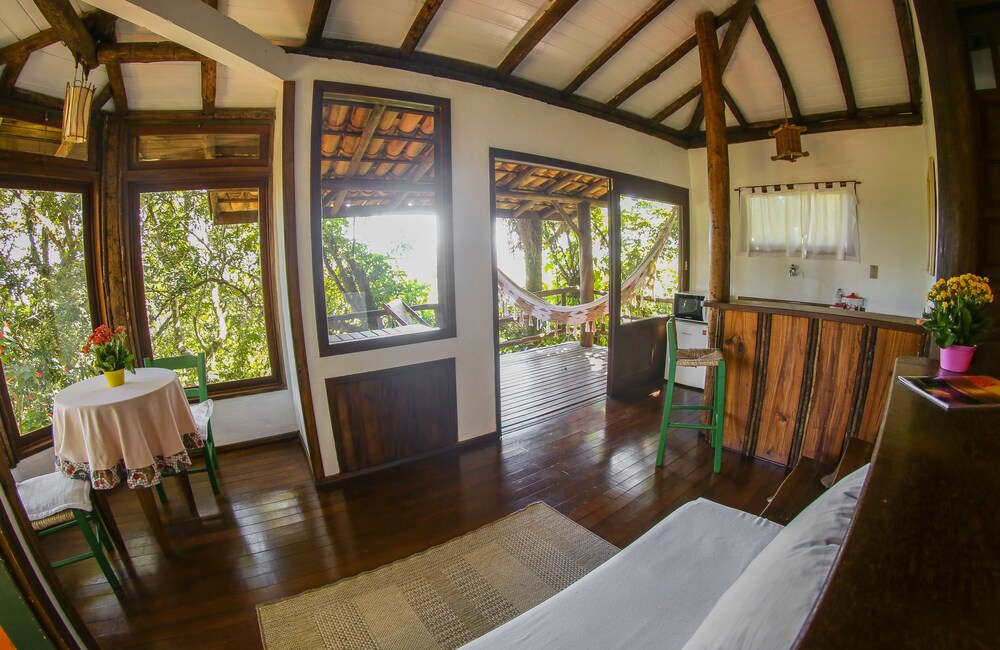Standard Bungalow photo 2