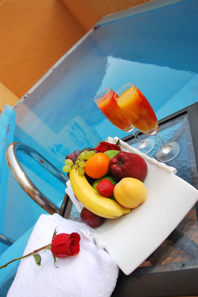 Family Suite, Private Pool - Photo 3