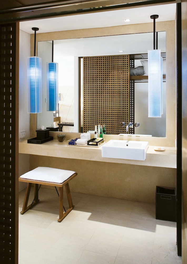Premium Deluxe with Plunge Bath - Photo 5