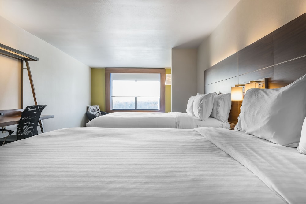 Holiday Inn Express & Suites Clarion by IHG, Photo 2