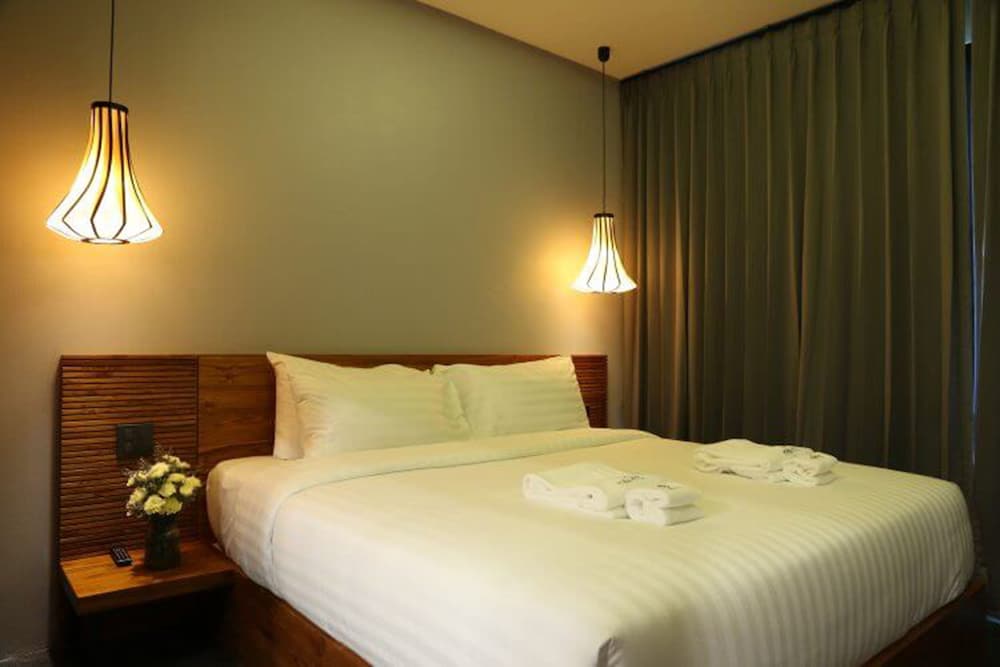 Deluxe Double Room - Photo 7