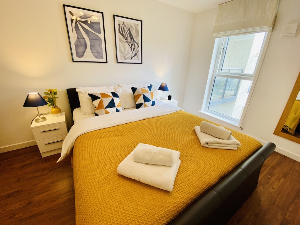 Business Apartment, Private Bathroom, City View