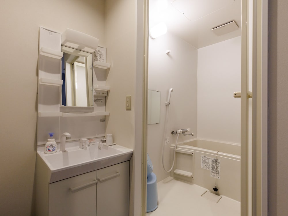 Single Room, Non Smoking (1 pax) photo 2