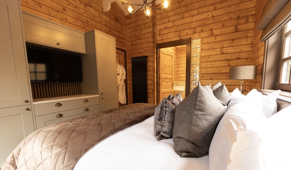 Luxury Cabin, Shared Bathroom photo 2