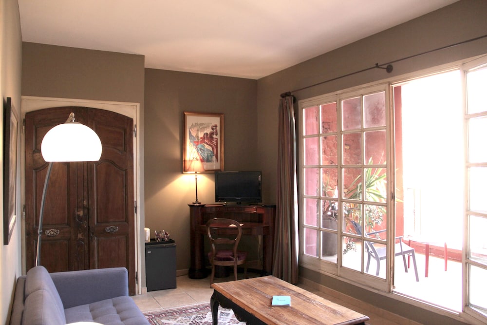 Suite, 1 Double Bed with Sofa bed, Terrace photo 2