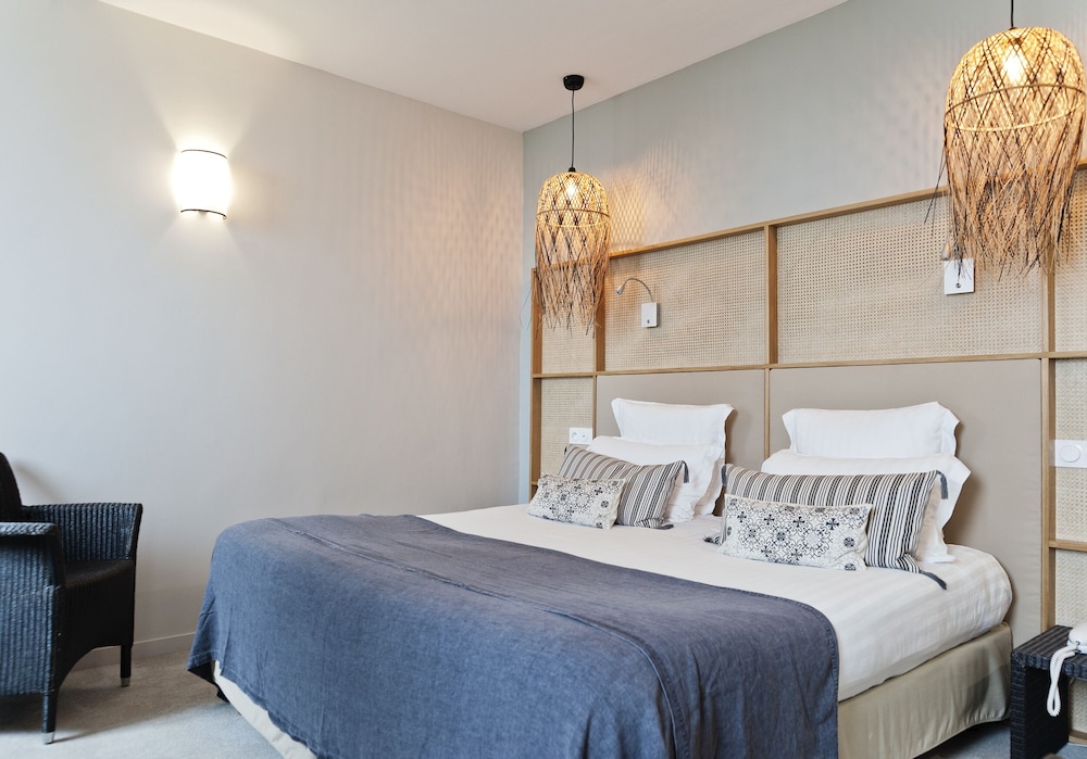 Superior Double or Twin Room, Sea View photo 1