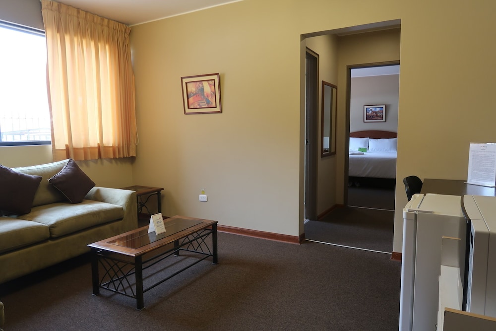 Executive Suite photo 1