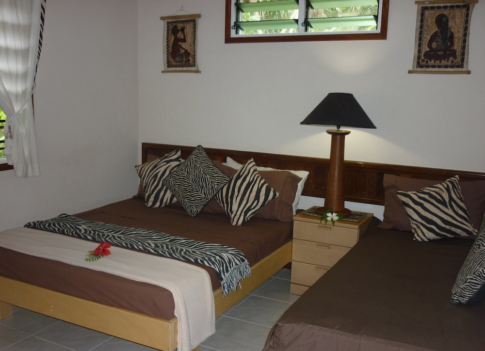 Lagoon Sunset Villa - 2 Bedrooms, Lagoon View/Ocean View photo 1