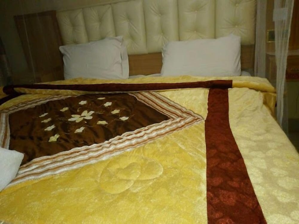 Deluxe Double Room, Garden View