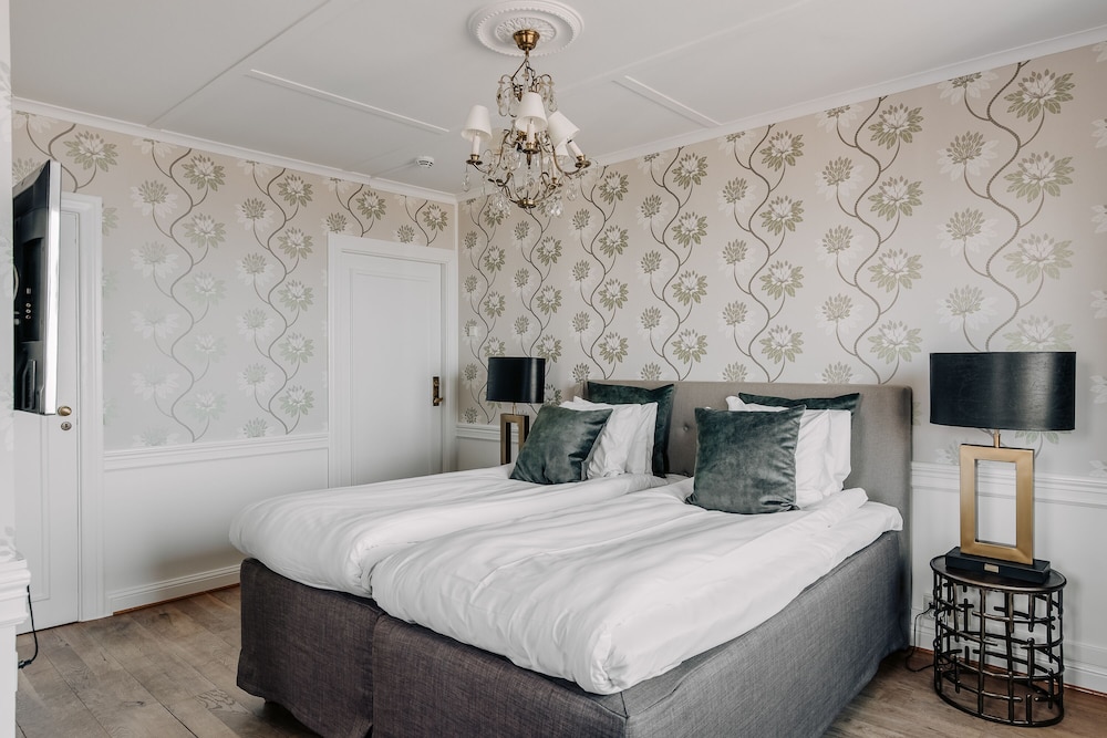 Superior Double Room (Main building)