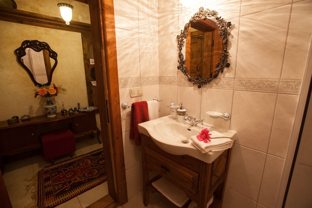Superior Double or Twin Room with Garden View photo 2