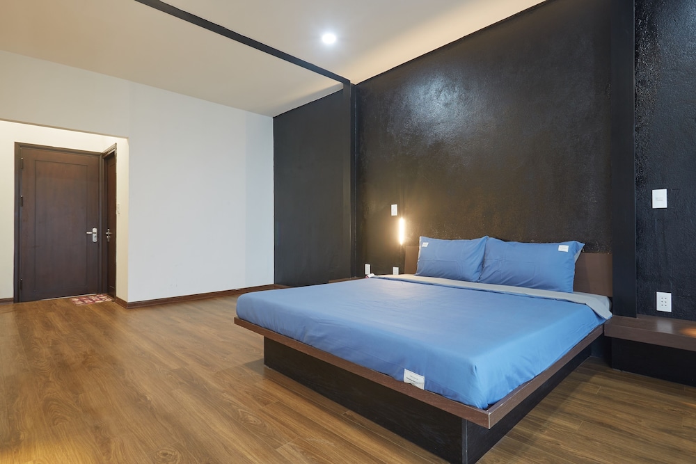 Deluxe Double Room, Balcony, River View - Photo 2
