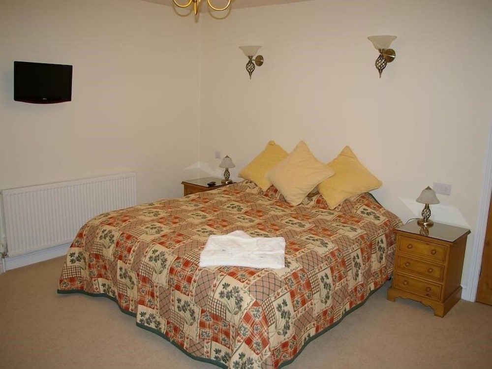 Suite, Ensuite photo 2