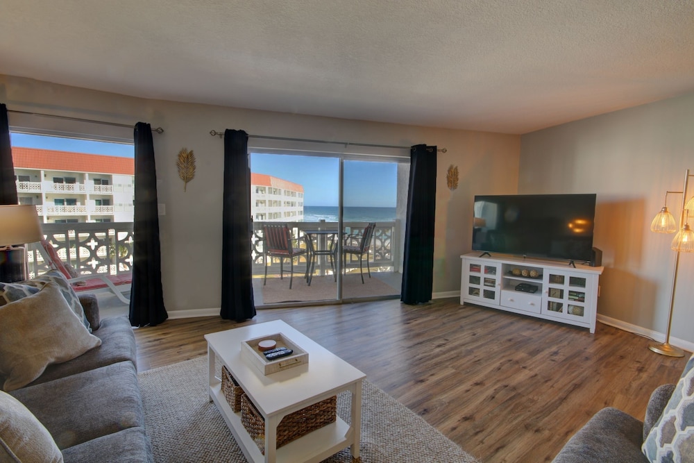 Condo, 1 Bedroom