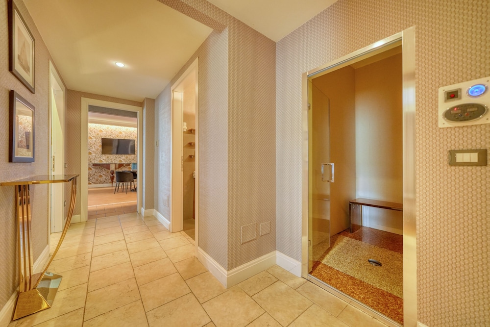 Exclusive Suite, 2 Bedrooms, Private Pool, Garden View (Parc) - Photo 8