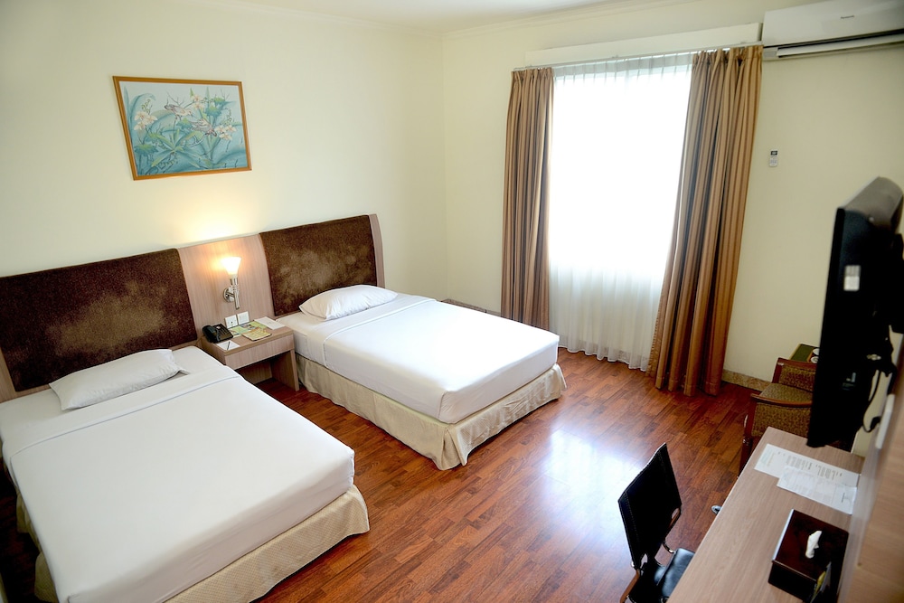 Deluxe Twin Room photo 2