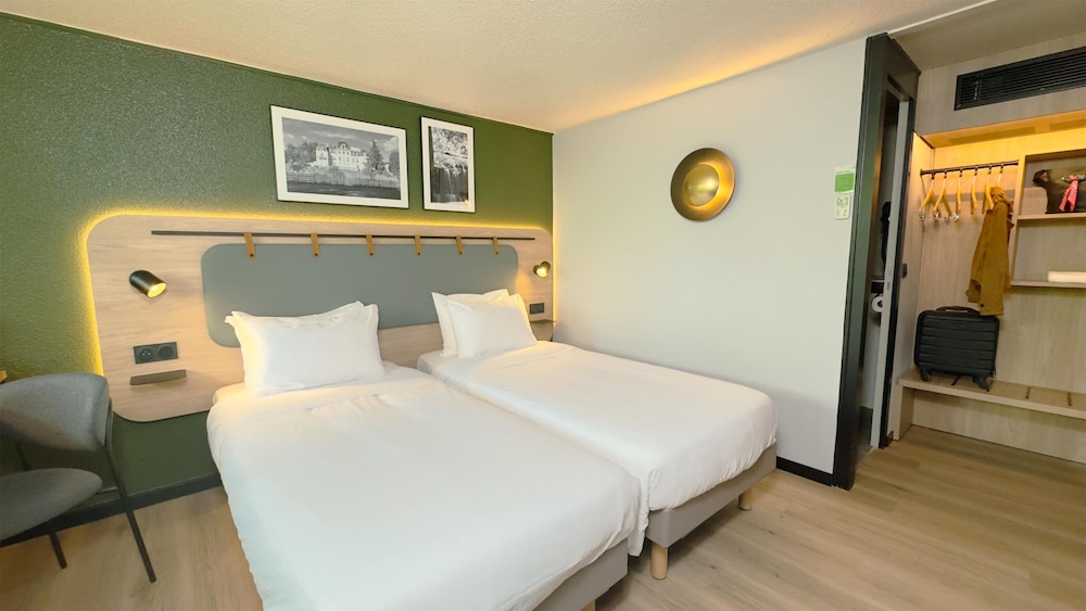 Superior Room, 2 Twin Beds photo 2