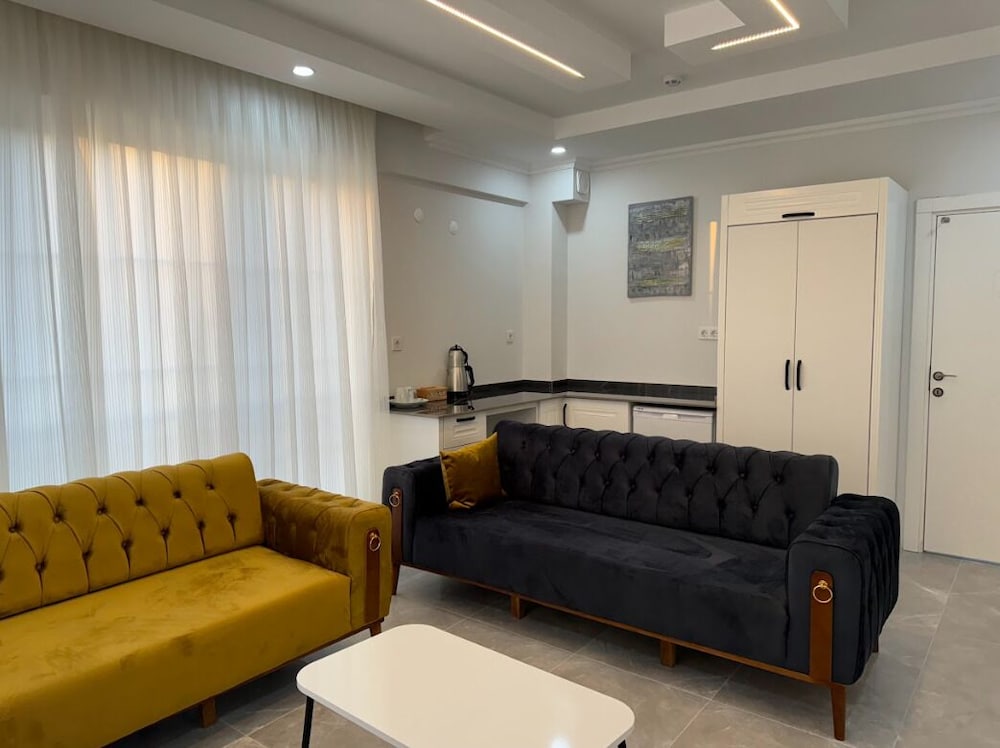 Deluxe Room - Photo 4