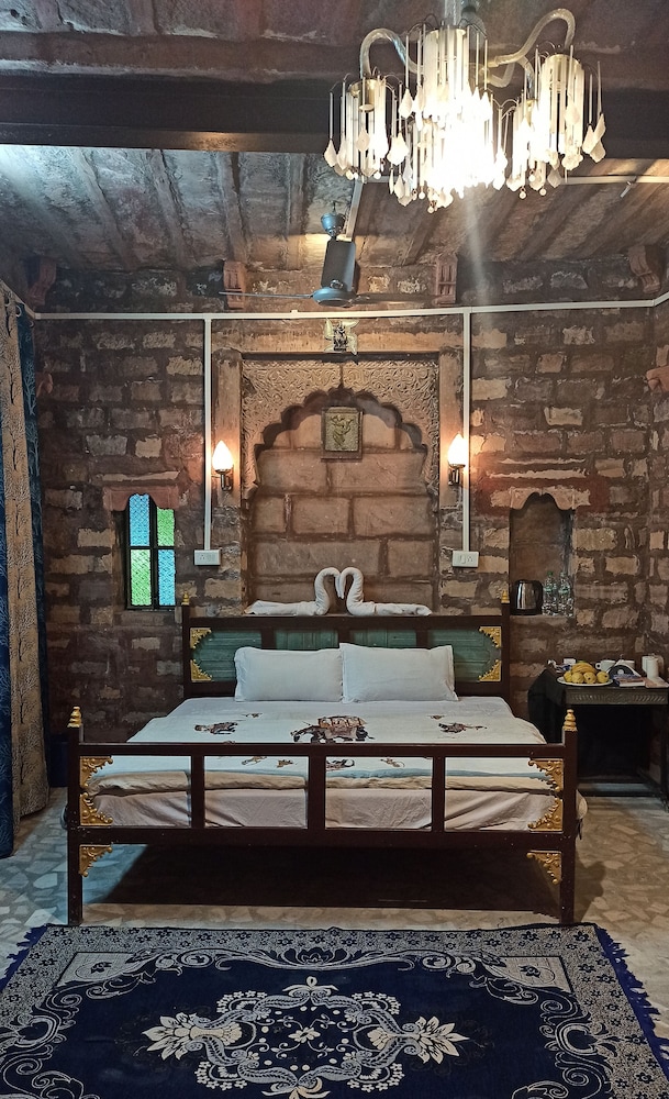 Traditional Room photo 2
