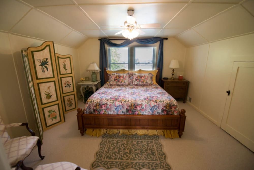 Derby Suite photo 1