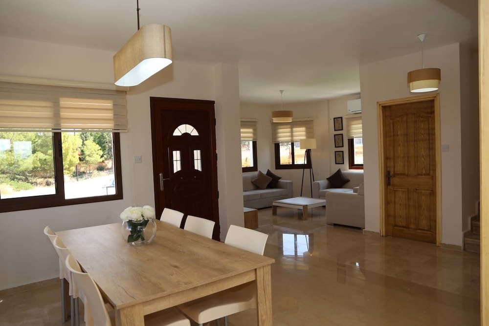Panoramic Villa, 3 Bedrooms, Terrace, Sea View photo 3