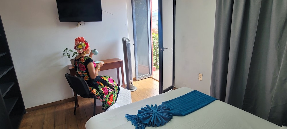 Basic Room, 1 Queen Bed, Balcony, City View