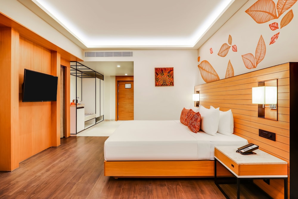 Deluxe Room - Photo 5