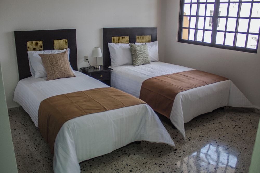 Basic Room - Photo 1