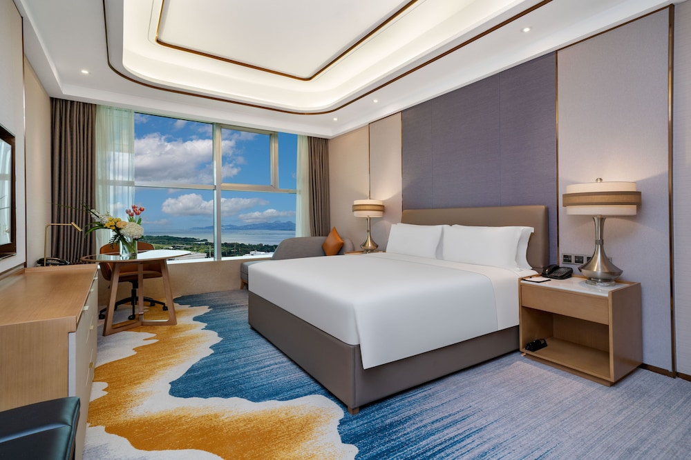 Business King Room - Photo 2