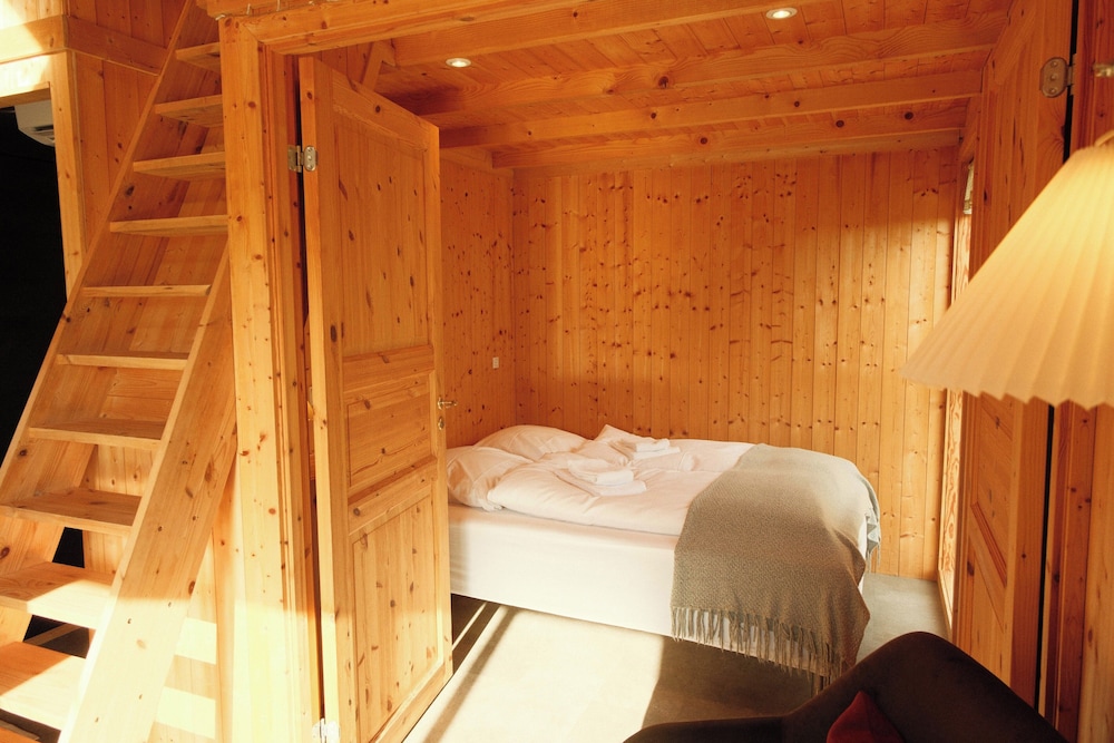 Múlafossur Cottage no 3: Lundasmáttan photo 1