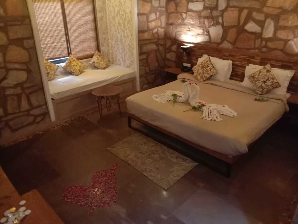 Royal Room
