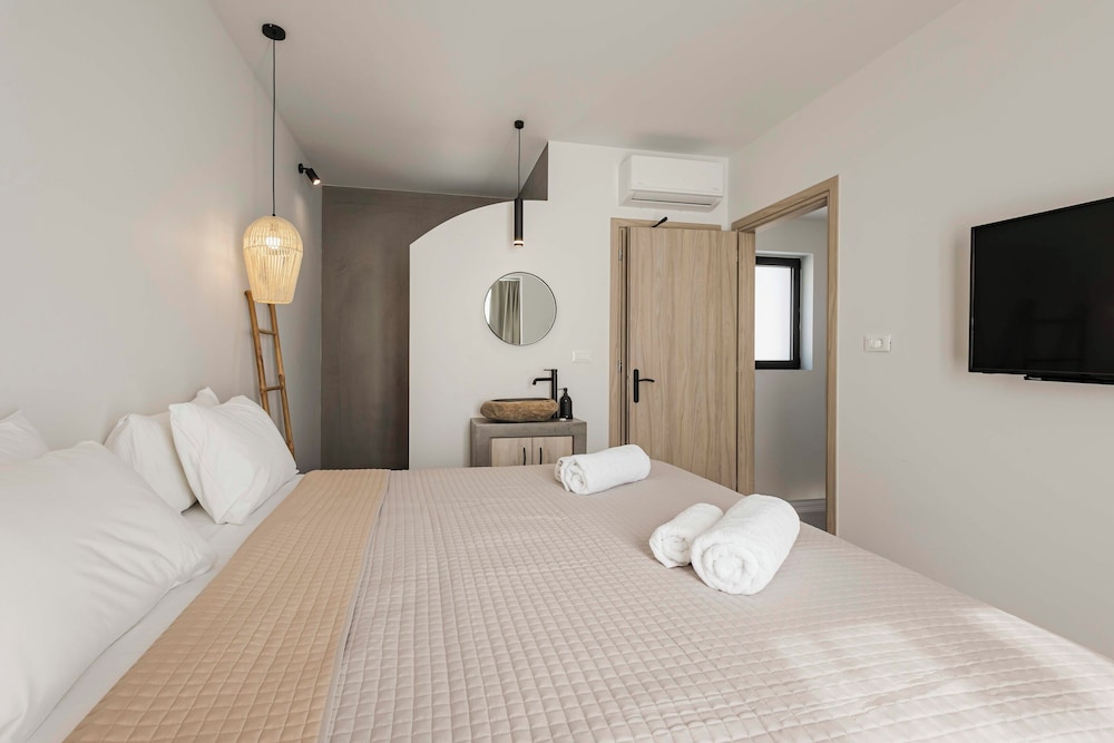 Private Pool Loft Suite photo 3