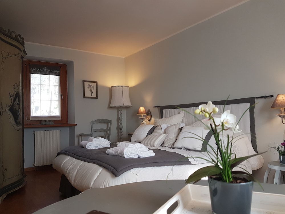 Deluxe Double Or Twin Room, Garden Area