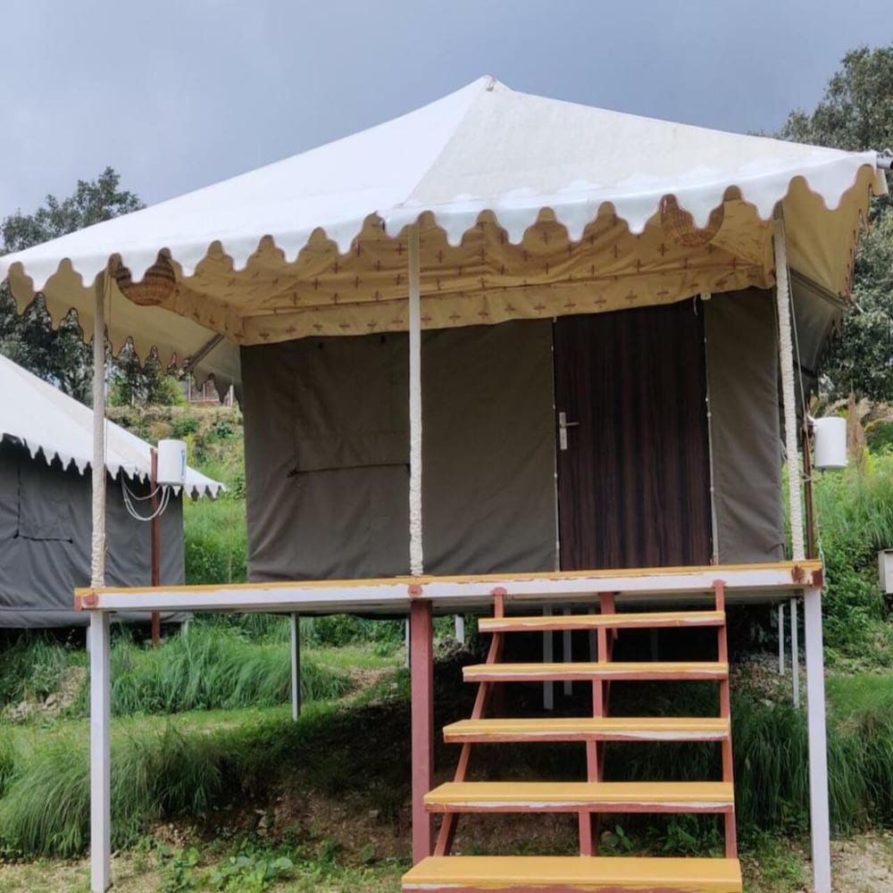 Tent - Photo 3