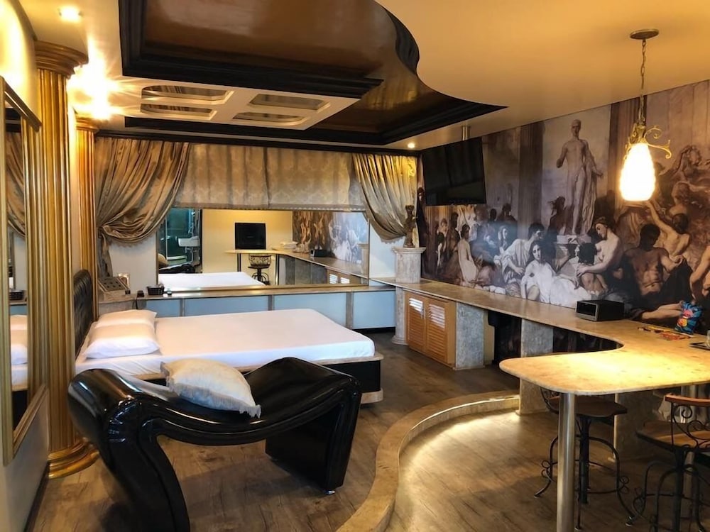 Elite Double Room photo 1