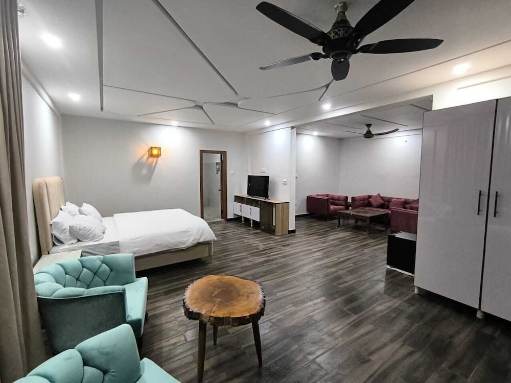 Deluxe Double Room, River View photo 3