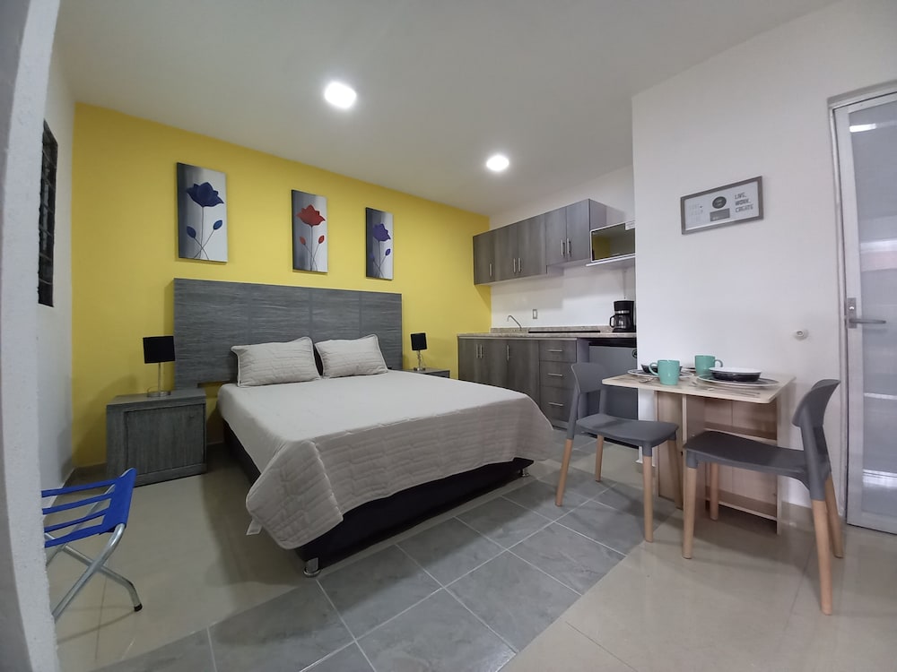 Executive Studio, Kitchen, Ground Floor