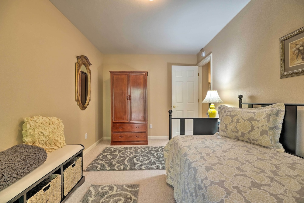 House (2 Bedrooms) photo 2
