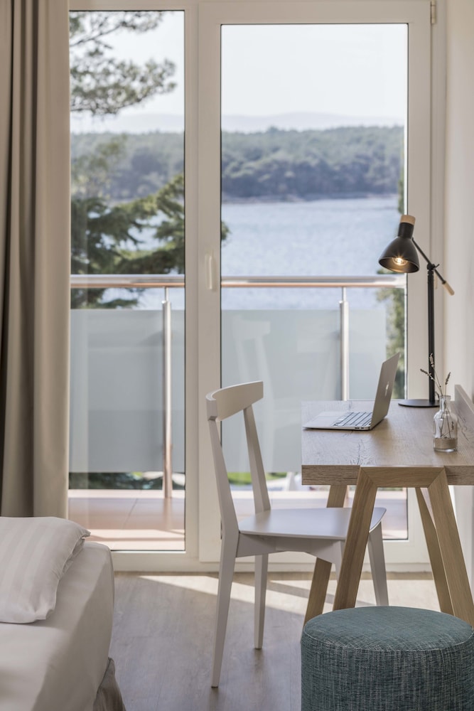Superior Room, Balcony - Photo 5