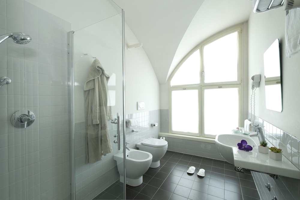 Superior Double Room - Photo 8
