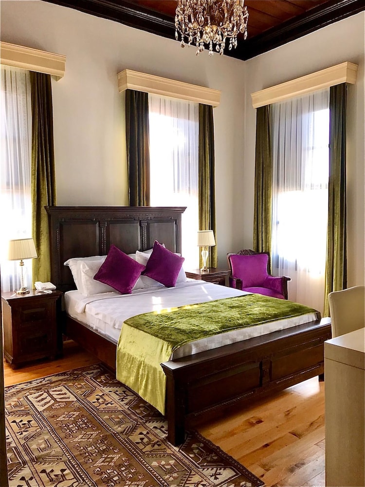Deluxe Double Room, City View