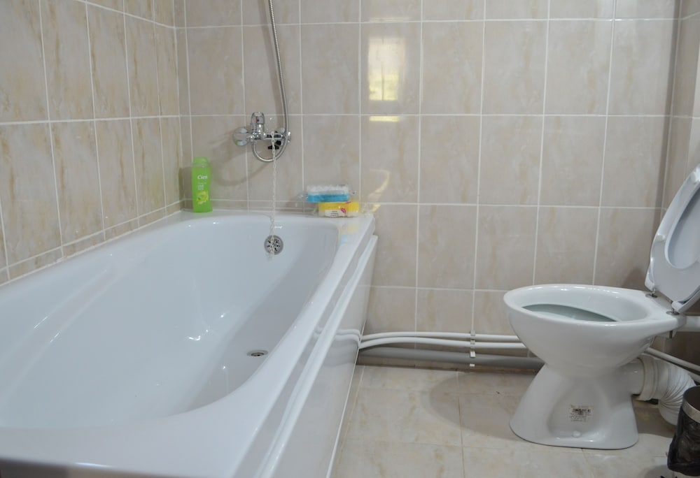 City Apartment, 1 Bedroom - Photo 16