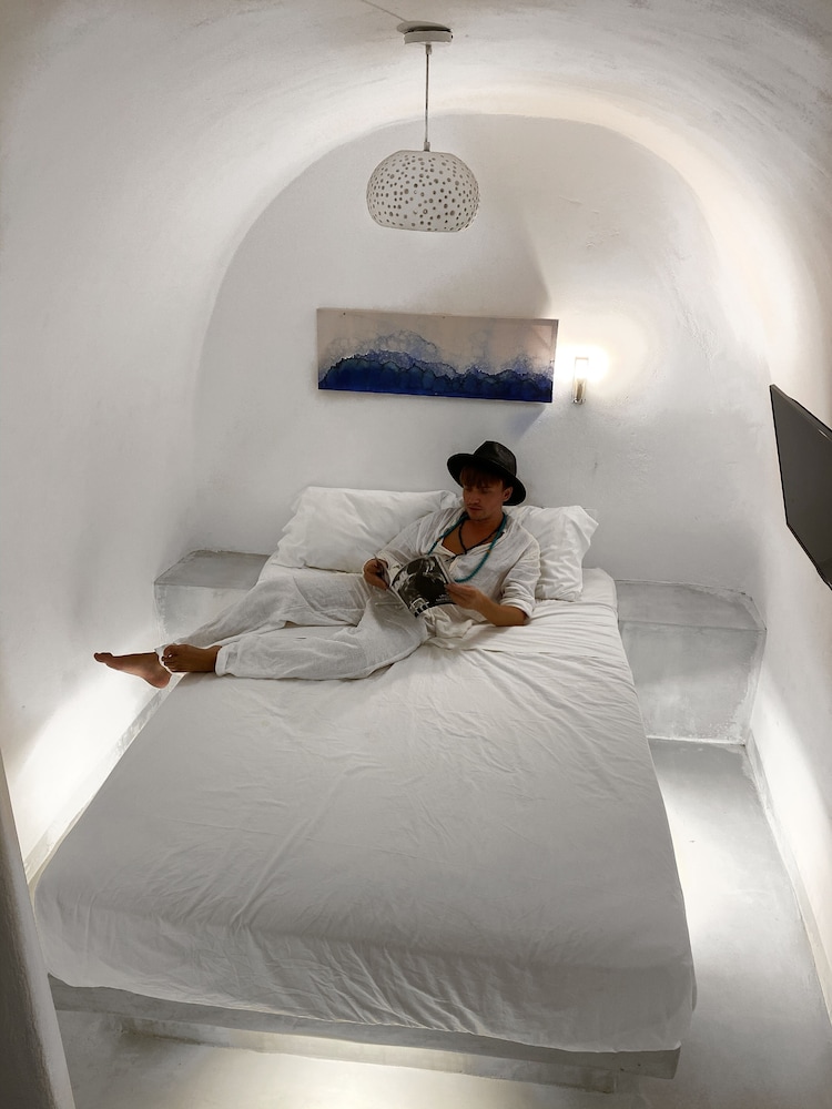 Economy Triple Room