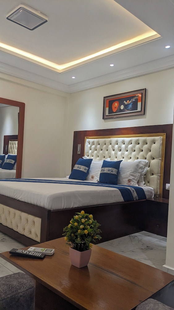 Standard Double Room, City View