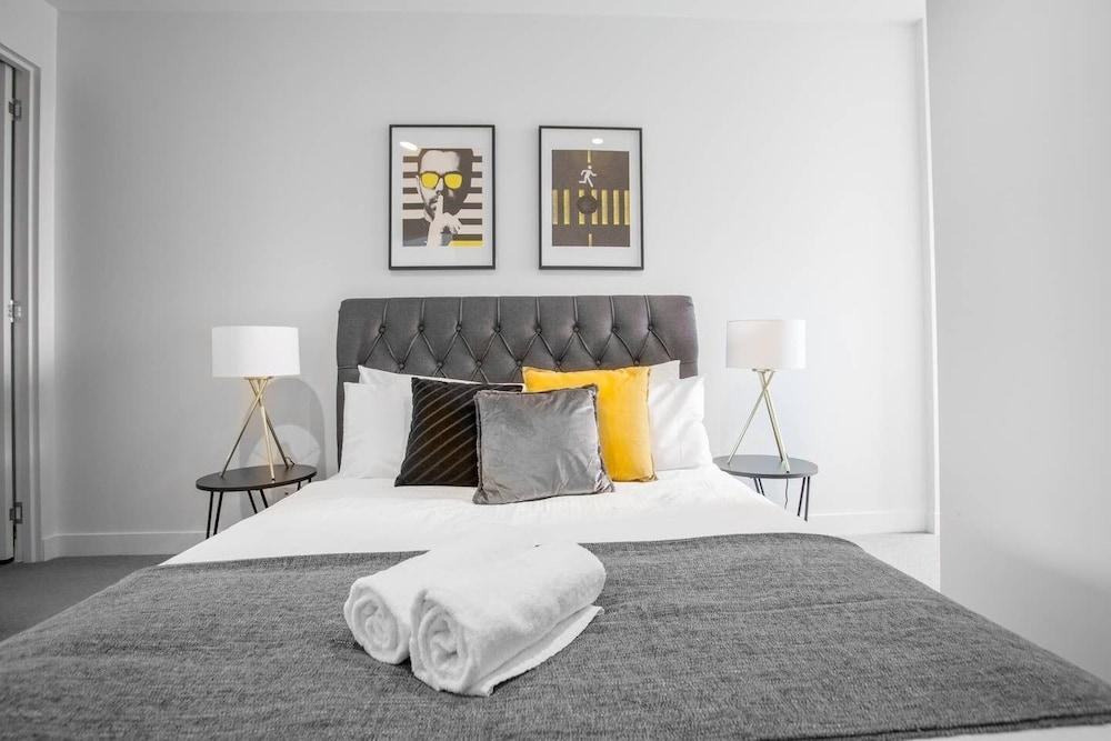 Apartment (2 Bedrooms)