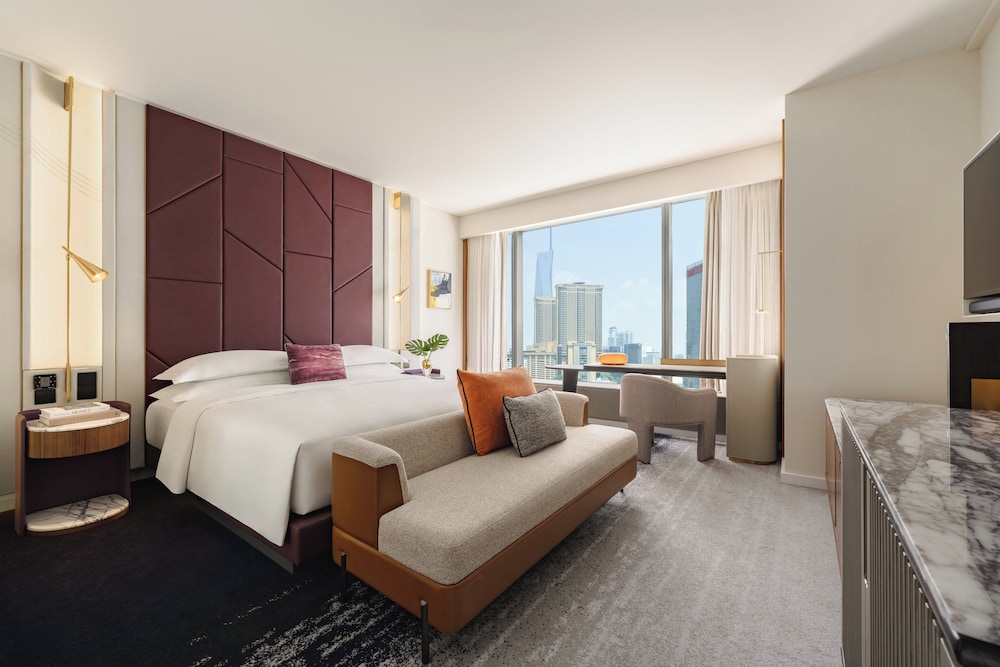 Premium Room, 1 King Bed, Tower